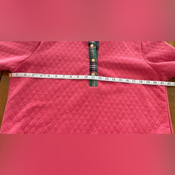 Women’s Quilted Pullover With Plaid Accents Size M 8/10 - Picture 6 of 7